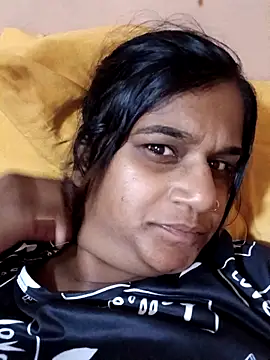 indianstrawberrylips4u online show from 26, 3, 2026