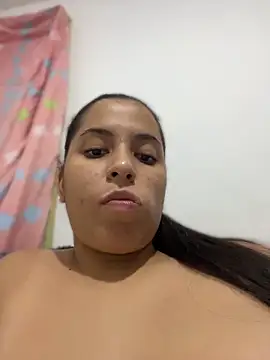 Snapshot of FerLondon55 chatting on 17, 5, 2026 FerLondon55 online show from 17, 5, 2026