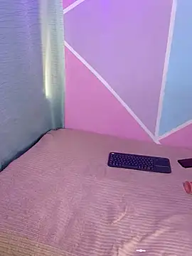 kiitty      online show from 4, 3, 2026