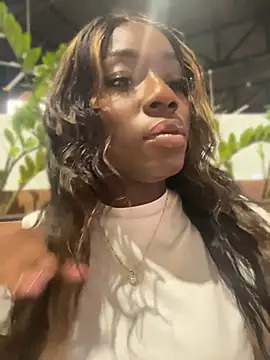 ZarahFerreira online show from 23, 7, 2026