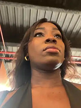 ZarahFerreira online show from 18, 2, 2026