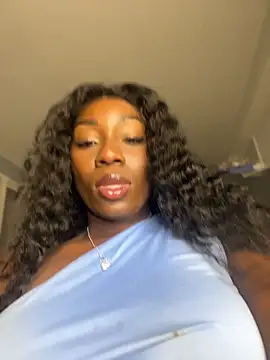ZarahFerreira online show from 4, 5, 2026