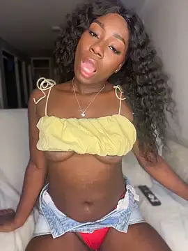 ZarahFerreira online show from 16, 5, 2026