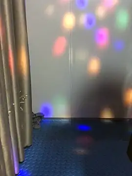  Men 2026 online show from 23, 4, 2026