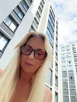 LisaMurr online show from 26, 6, 2026