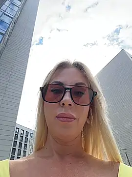LisaMurr online show from 28, 7, 2026