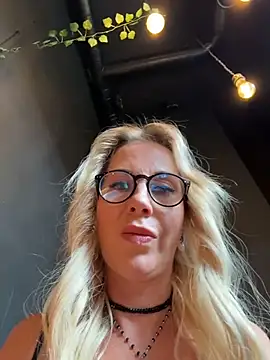 LisaMurr online show from 6, 7, 2026