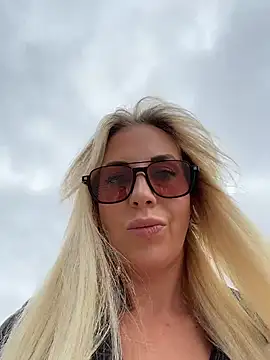LisaMurr online show from 14, 7, 2026