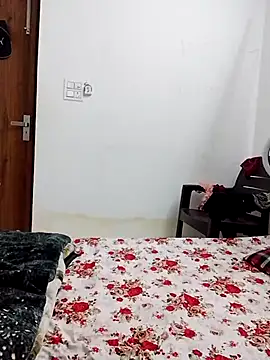 cute girl 29 online show from 12, 3, 2026