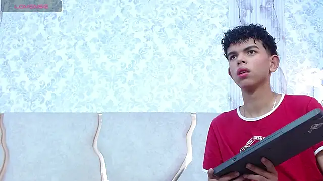 keahi tay online show from 4, 3, 2026