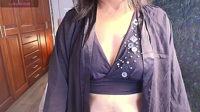 Snapshot of MoriahStorm chatting on 6, 6, 2026 MoriahStorm online show from 6, 6, 2026