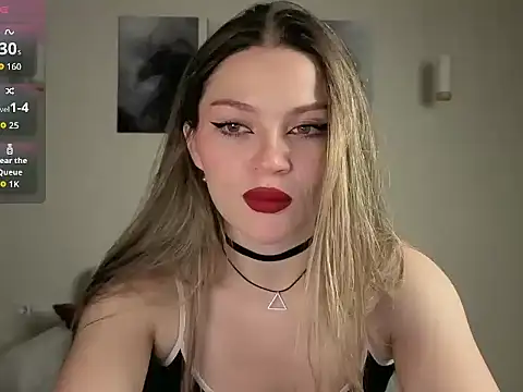 Snapshot of Avelinehowo_uwu chatting on 1, 8, 2026 Avelinehowo uwu online show from 1, 8, 2026