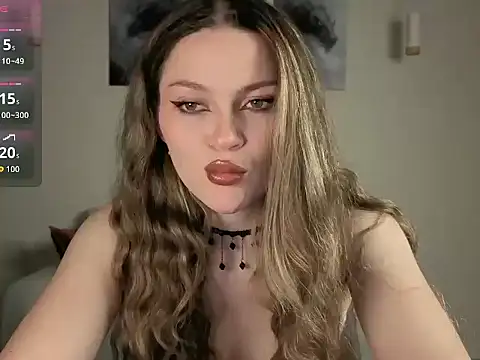 Snapshot of Avelinehowo_uwu chatting on 21, 7, 2026 Avelinehowo uwu online show from 21, 7, 2026