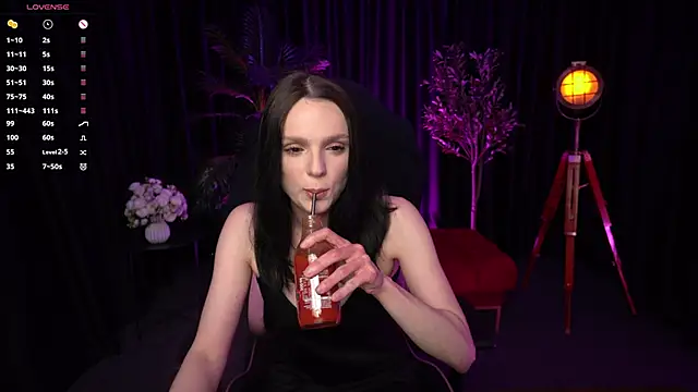 Wild Alice me online show from 22, 4, 2026