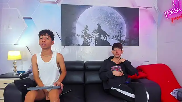 Spicy guys online show from 18, 4, 2026