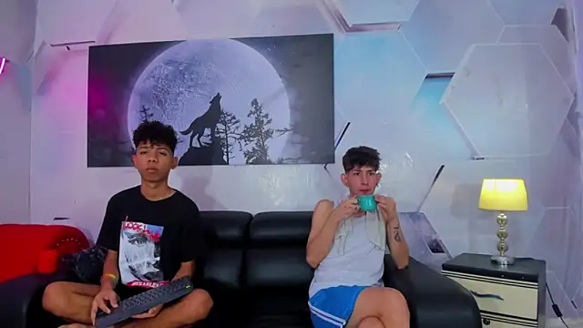 Spicy guys online show from 30, 3, 2026