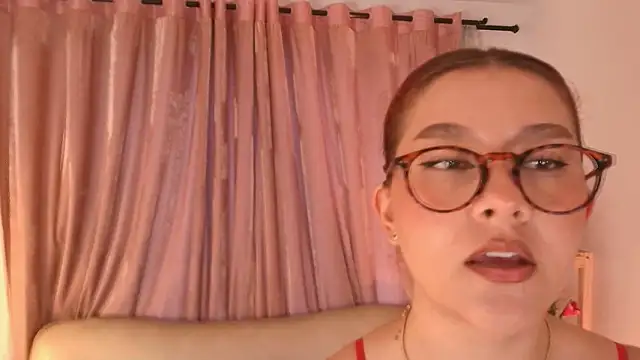 AmyKiss  online show from 11, 3, 2026