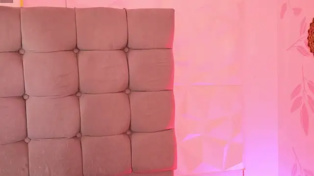 AmyKiss  online show from 9, 3, 2026