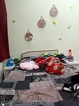 Cute-Manvi online show from 19, 4, 2026