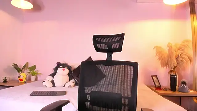 Scarlett Evans1  online show from 3, 3, 2026