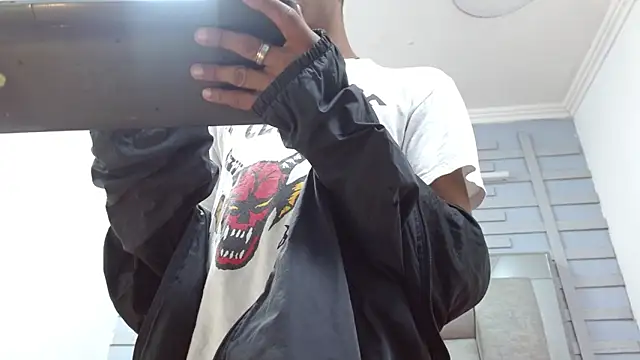 Santiago Ortiz  online show from 6, 3, 2026