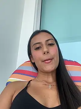 Tifqueen online show from 7, 3, 2026