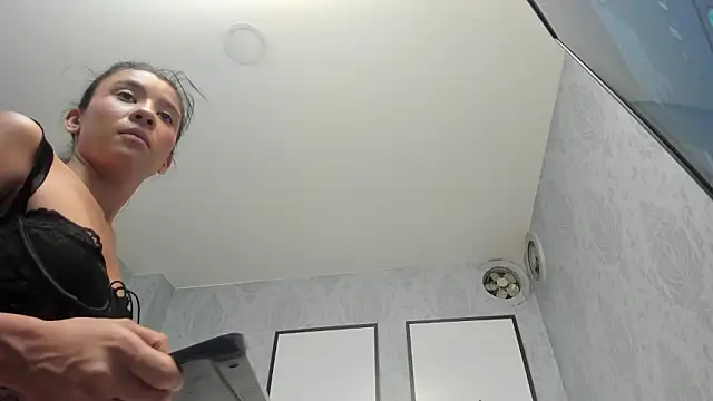 beautydoll18  online show from 6, 3, 2026