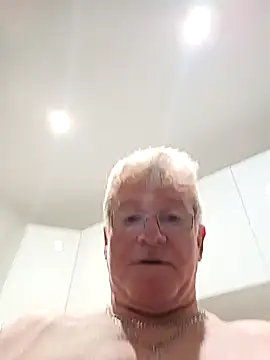 olivbisoumis online show from 23, 3, 2026