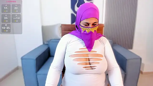 Nadia Privee online show from 18, 3, 2026