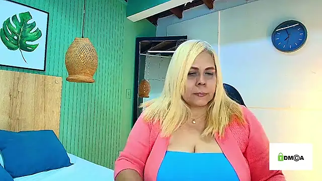 Snapshot of eva_colen50 chatting on 25, 3, 2026 eva colen50 online show from 25, 3, 2026