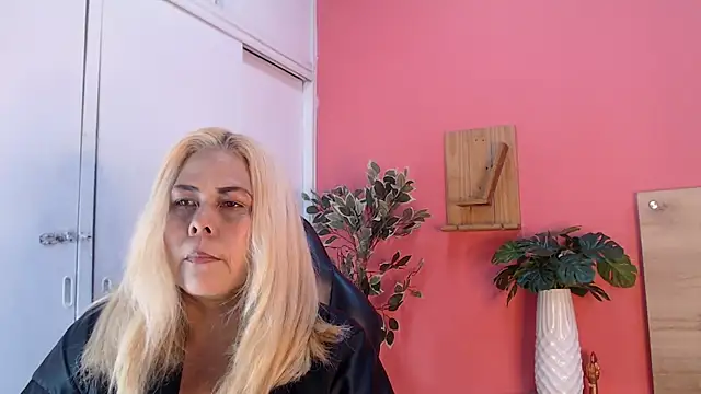 Snapshot of eva_colen50 chatting on 11, 7, 2026 eva colen50 online show from 11, 7, 2026