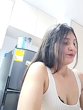 Cami carvajal online show from 4, 3, 2026