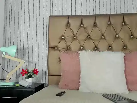 hanna luciana online show from 21, 4, 2026