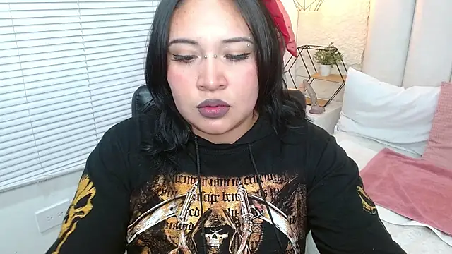 Snapshot of jackie_tk chatting on 2, 6, 2026 jackie tk online show from 2, 6, 2026