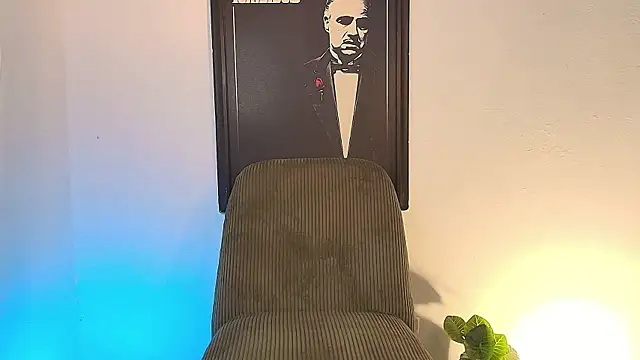 Eliassalvatore  online show from 12, 5, 2026