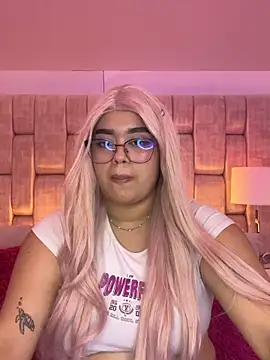 AnniJones online show from 11, 4, 2026