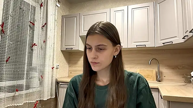 SwappingFate online show from 4, 3, 2026