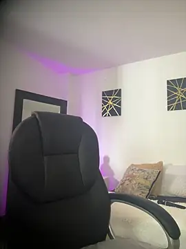 sara stormy online show from 12, 4, 2026