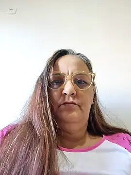 Snapshot of Noemipopi chatting on 5, 5, 2026 Noemipopi online show from 5, 5, 2026
