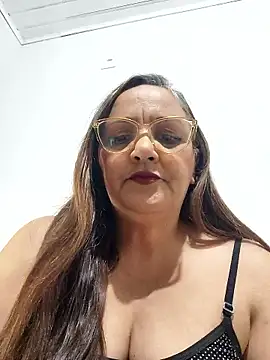 Snapshot of Noemipopi chatting on 22, 5, 2026 Noemipopi online show from 22, 5, 2026