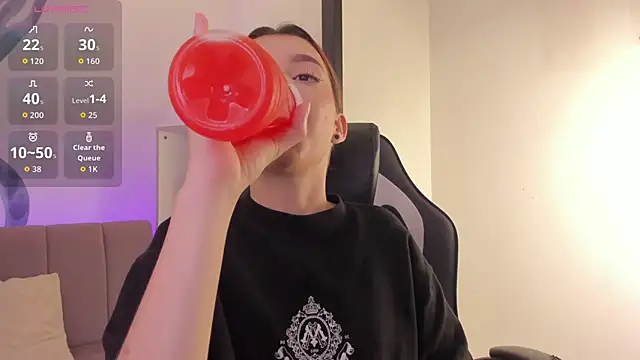 MelLove  online show from 1, 3, 2026