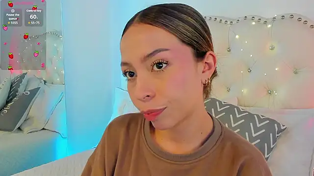 LuuluBerry online show from 5, 3, 2026