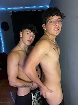 Snapshot of jeffypttt chatting on 21, 2, 2026 jeffypttt online show from 21, 2, 2026