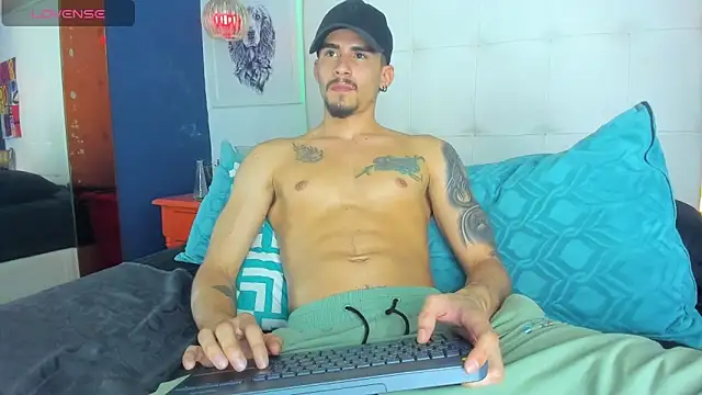 SharonTygaX online show from 14, 5, 2026