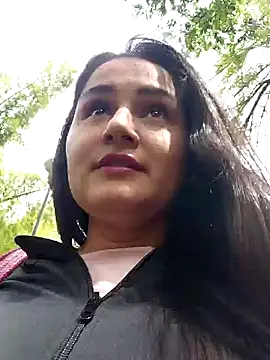 yissela92 online show from 23, 2, 2026