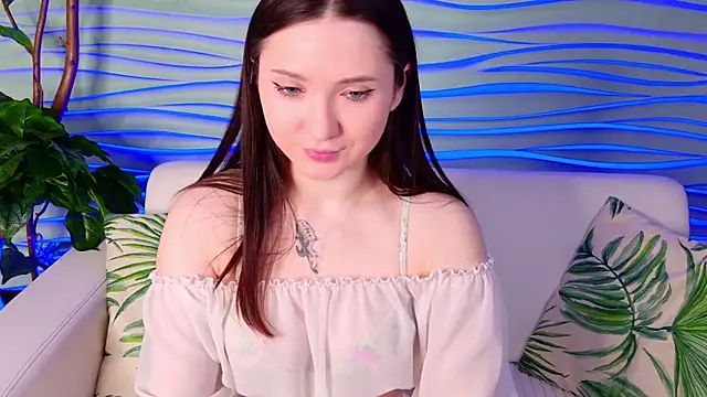 Tiny BunnyX online show from 12, 4, 2026