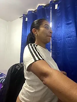 karla-hank online show from 5, 3, 2026