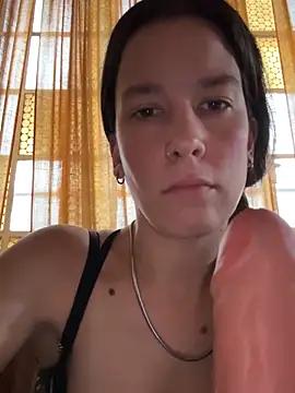 Melu12 online show from 15, 4, 2026