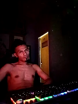 UcEng Lab online show from 9, 3, 2026