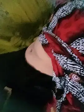 Snapshot of BreezySexyGirl69 chatting on 8, 6, 2026 BreezySexyGirl69 online show from 8, 6, 2026